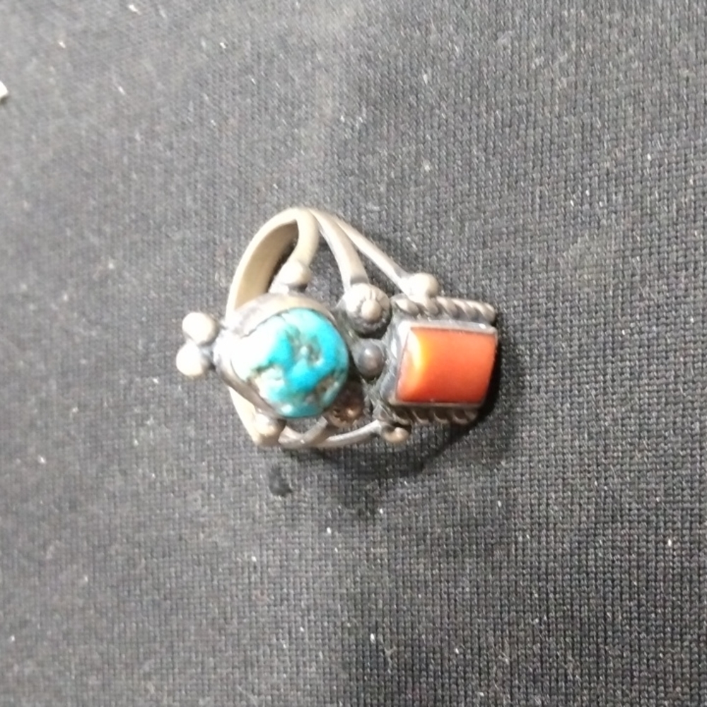 Native American Style Ring - Picture 3 of 5